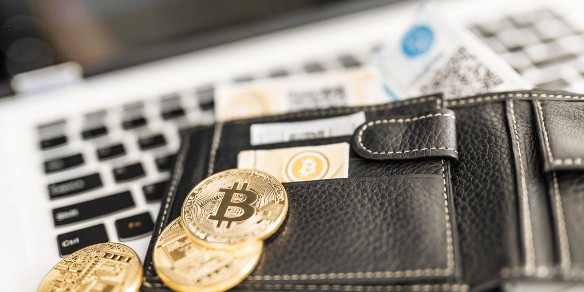How to choose your first Crypto Wallet Article Hero Image - 1140 x 760 (1)